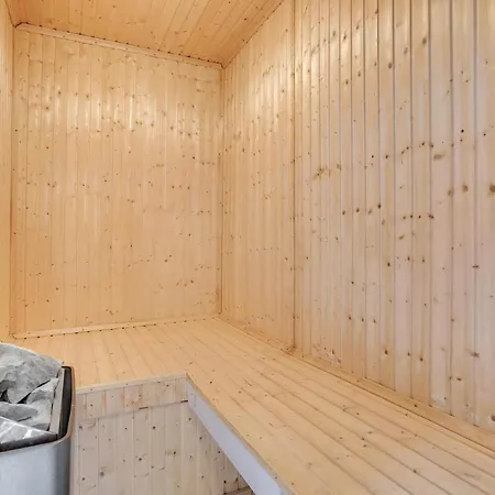 Beautiful In With Sauna * Romo